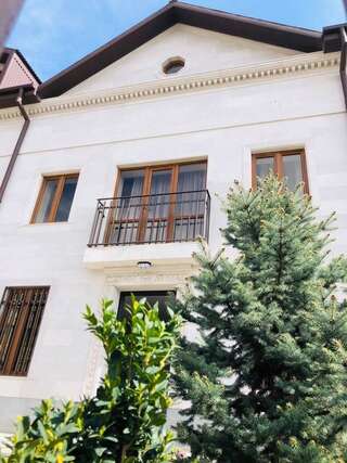 Отель Patriott Hotel Ереван-1