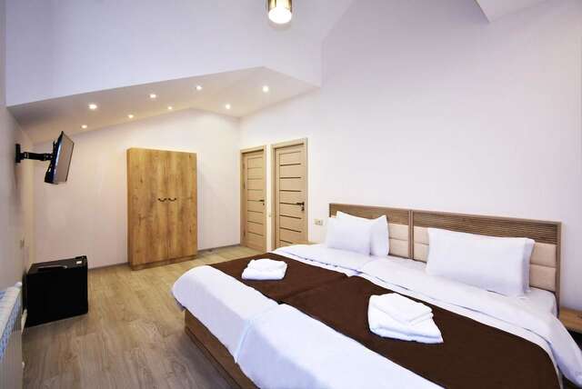 Отель Patriott Hotel Ереван-35