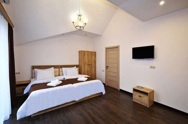 Отель Patriott Hotel Ереван-40