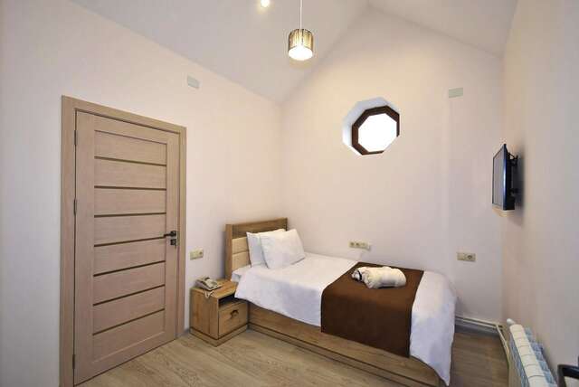 Отель Patriott Hotel Ереван-43