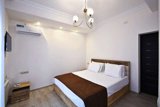 Отель Patriott Hotel Ереван-9